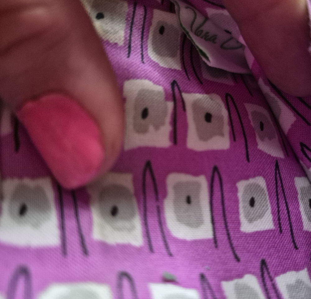 Vera Bradley Floral Quilted Waĺlet with Wristlet Strap - Picture 8 of 8